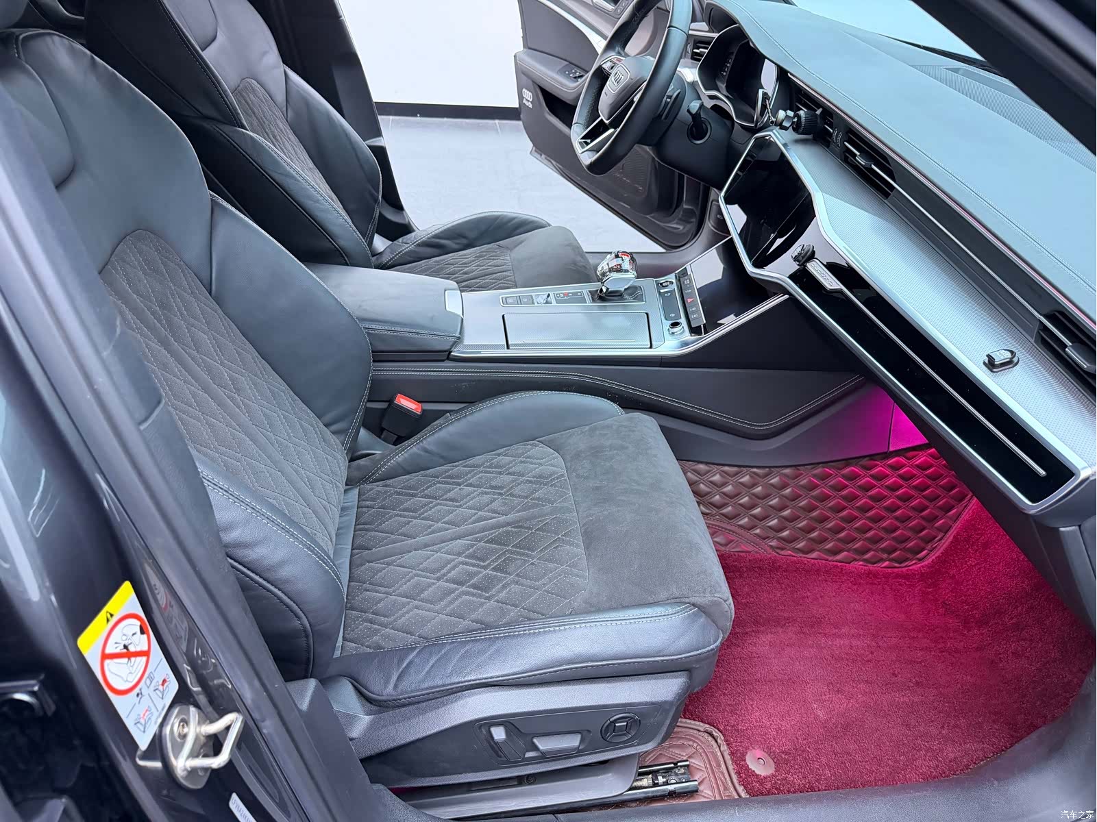 Audi A6L, 2021 11