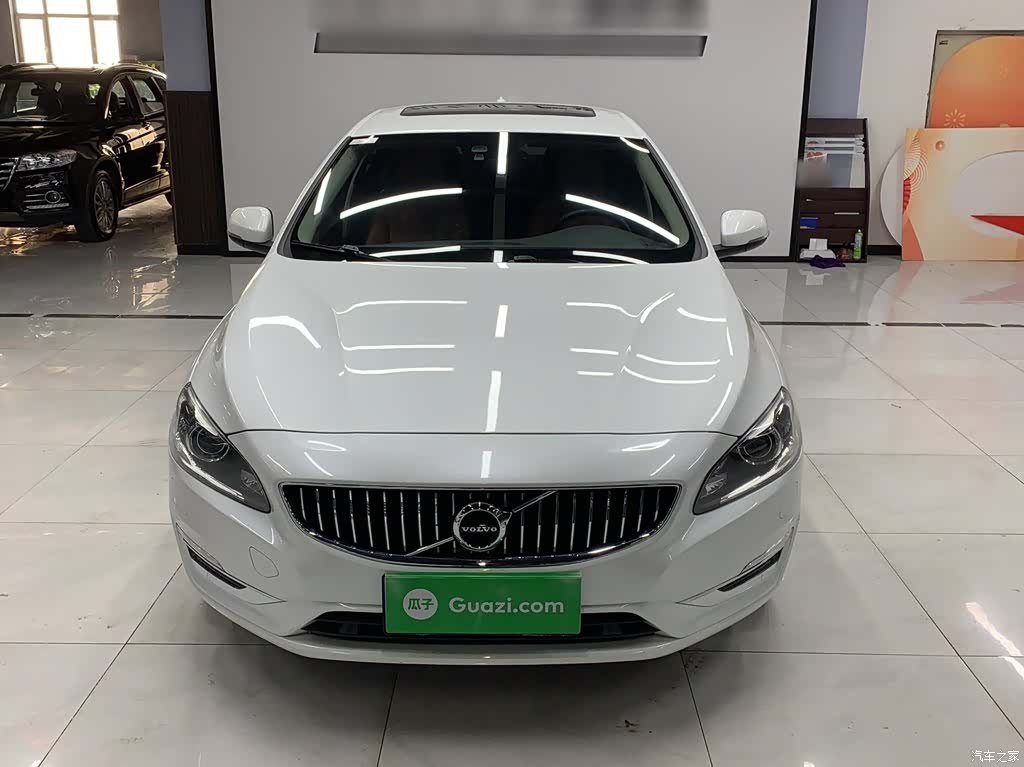 Volvo S60, 2018 3