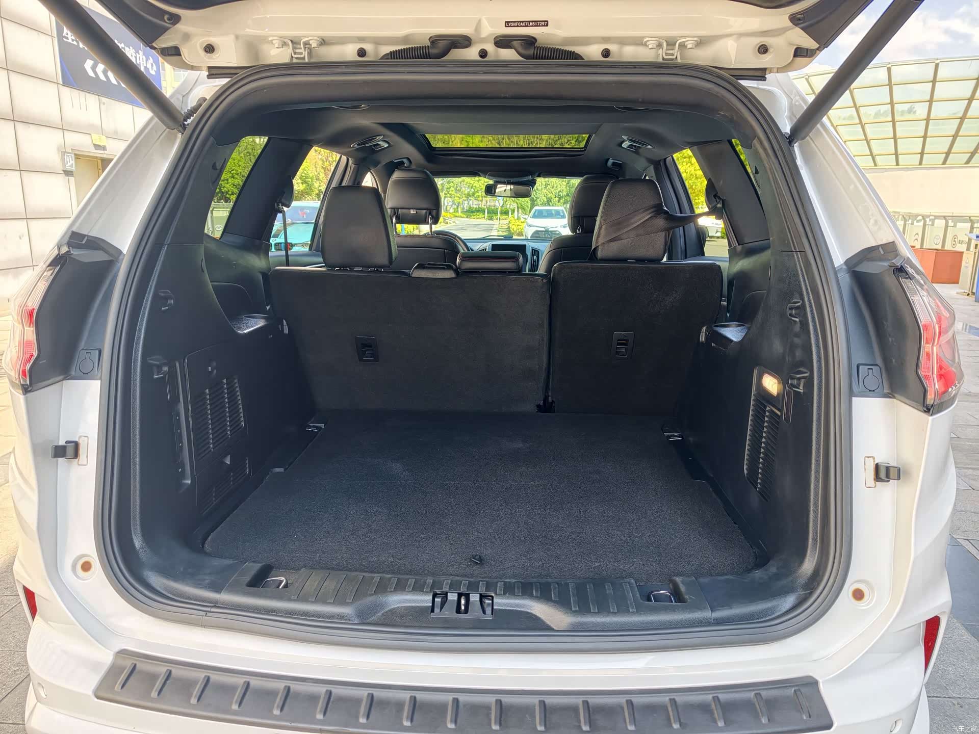 Ford Edge, 2021 20