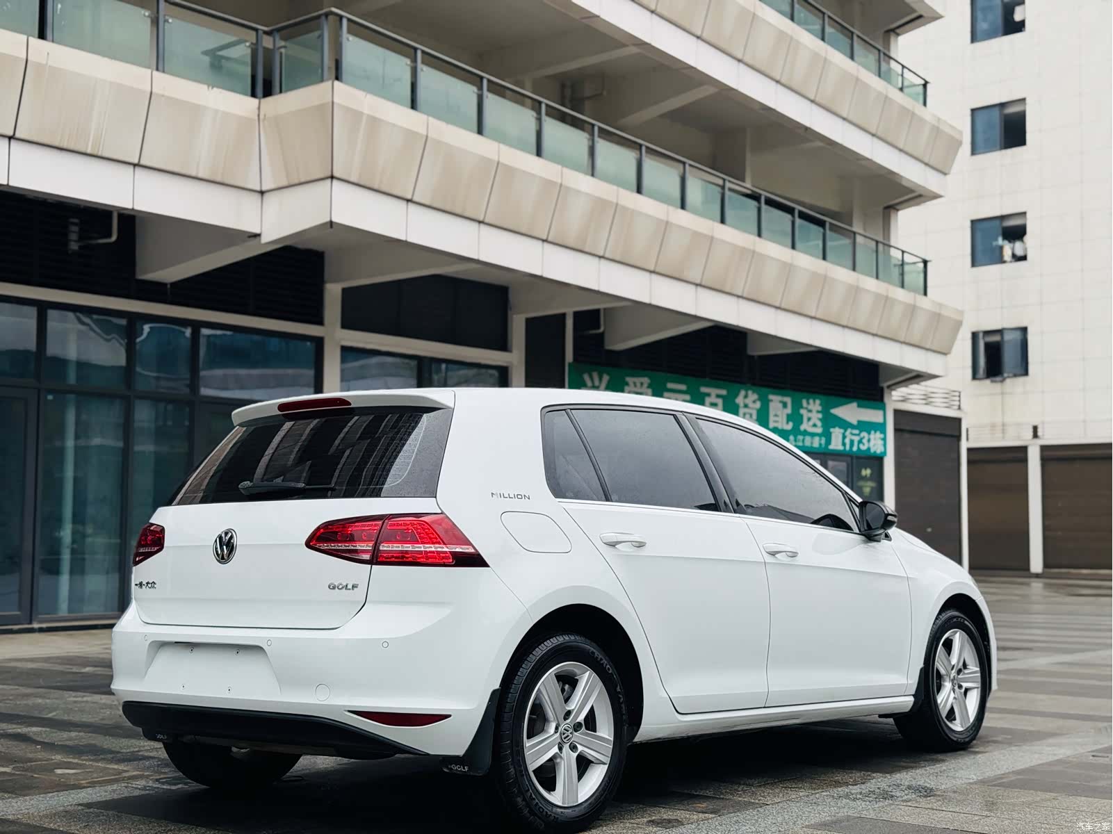 Volkswagen Golf, 2017 все фото