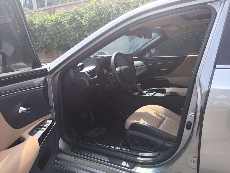 Lexus ES Lexus ES