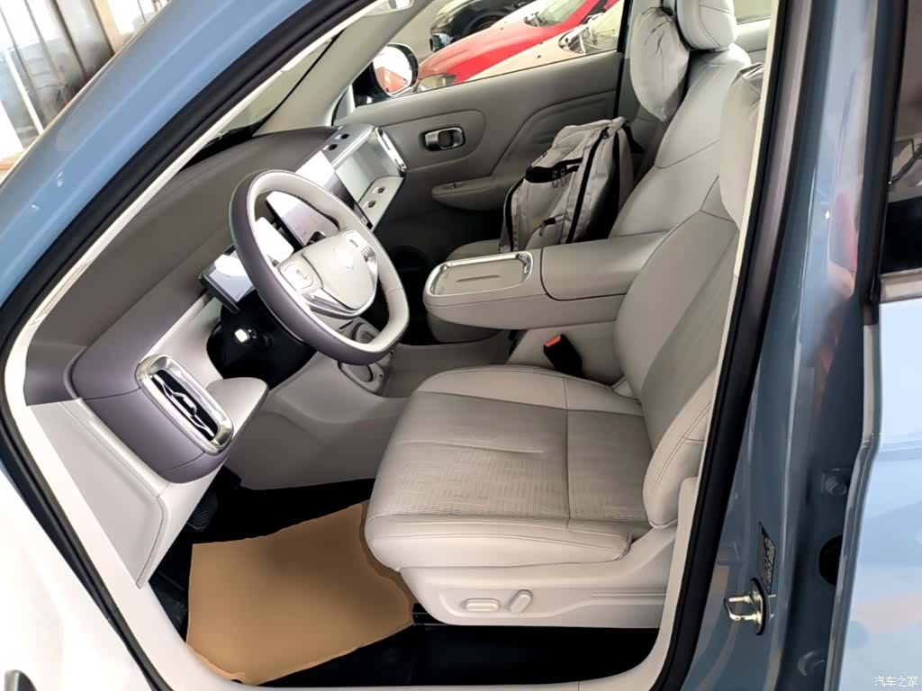 Leapmotor B10, 2025 15
