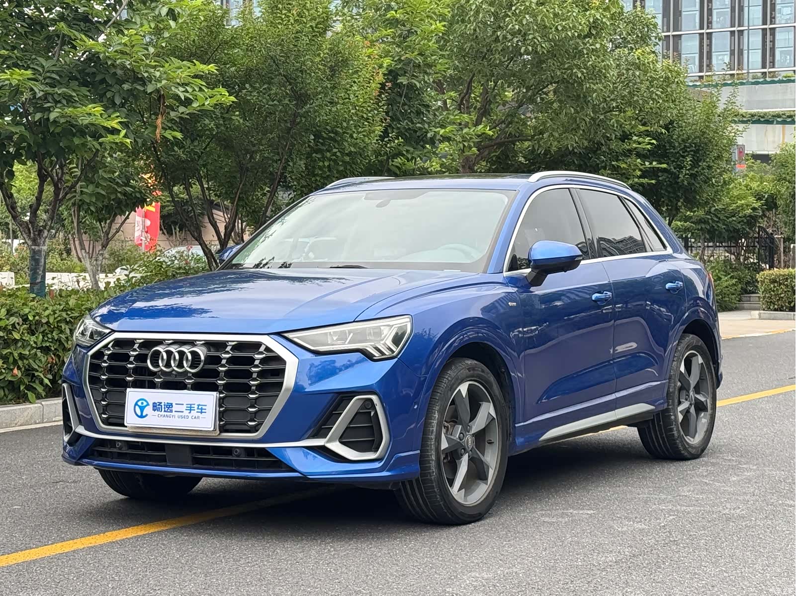 Audi Q3, 2021 1