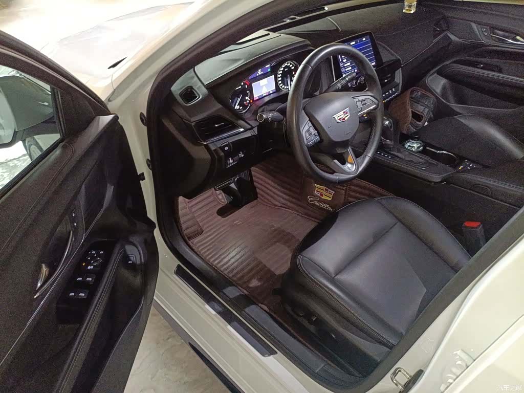 Cadillac CT4, 2023 16