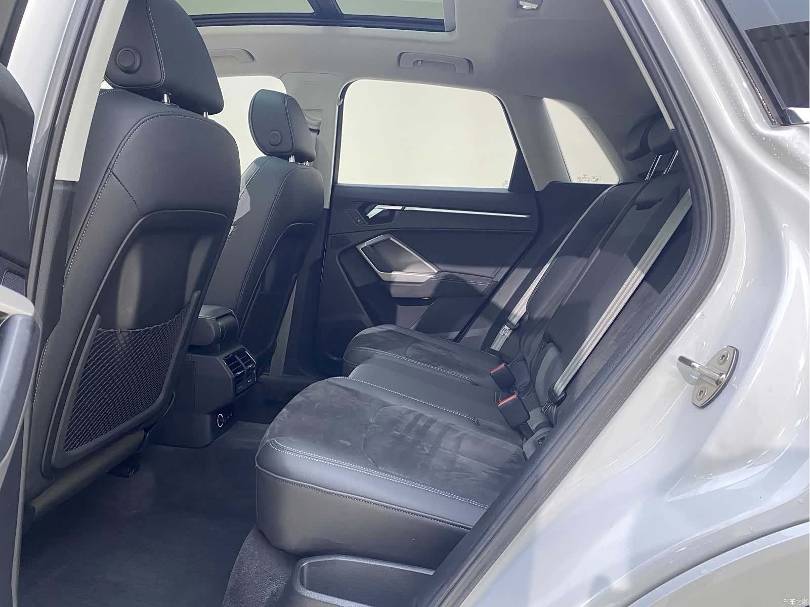 Audi Q3, 2022 16