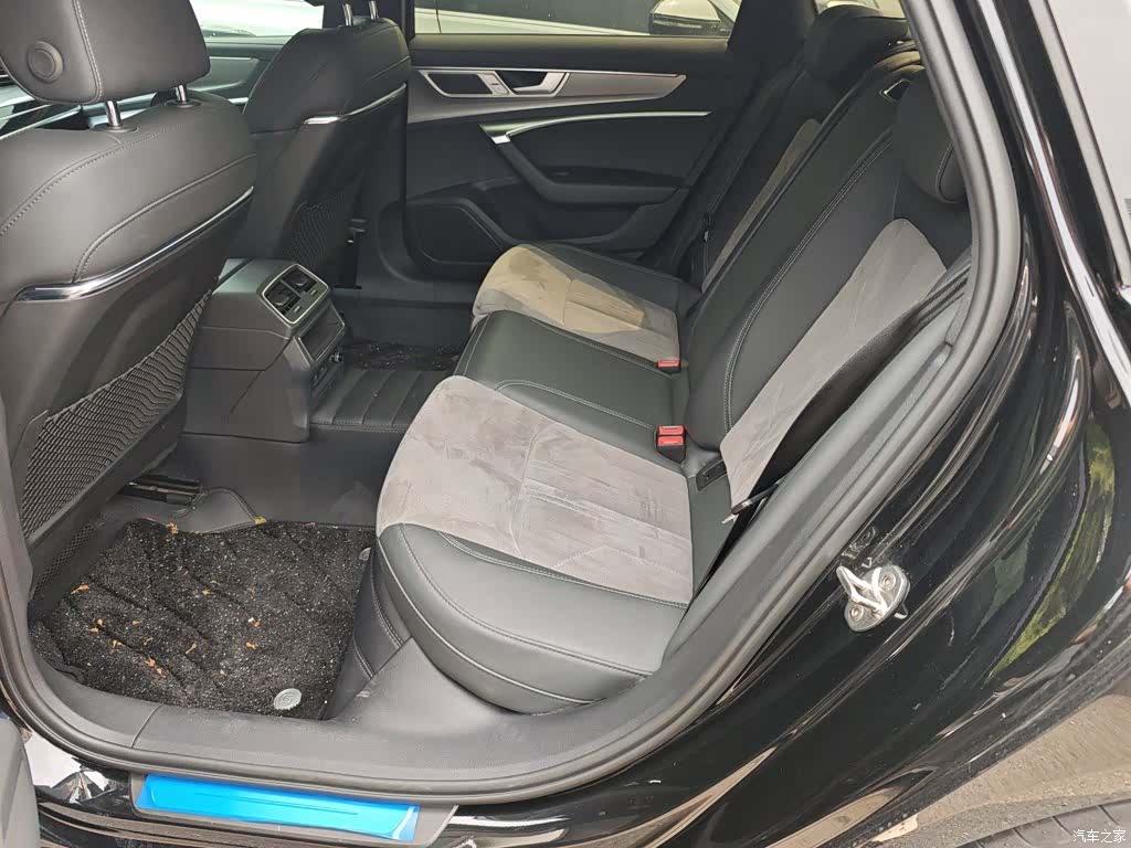Audi A6L, 2024 15