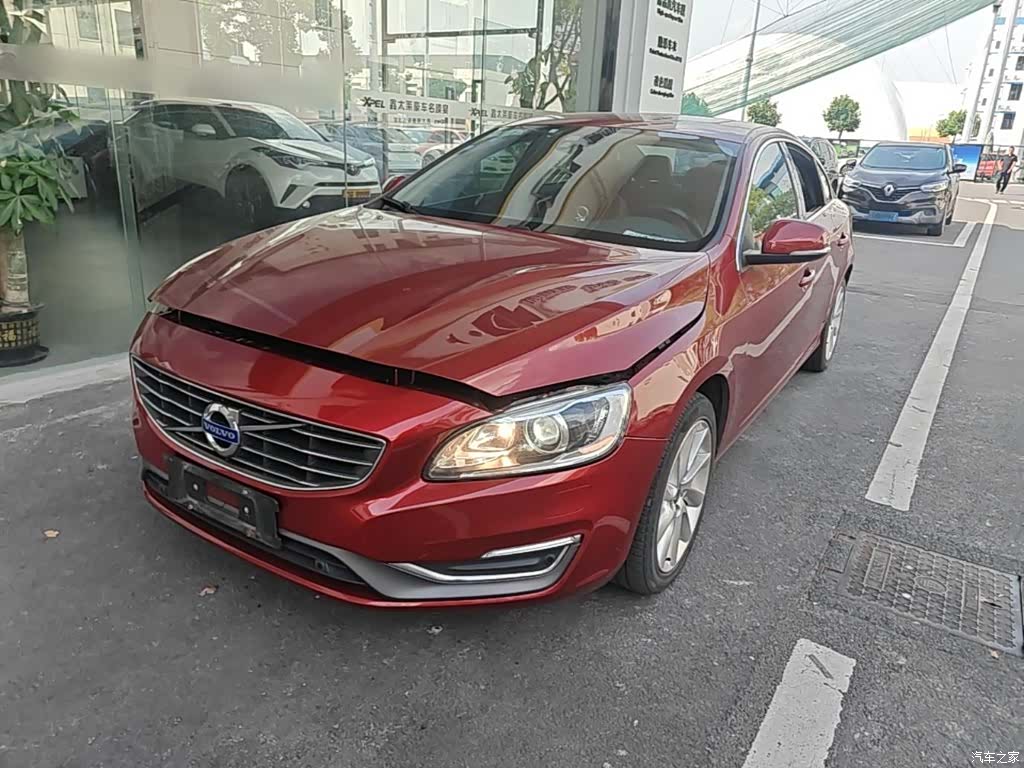 Volvo S60, 2015 1