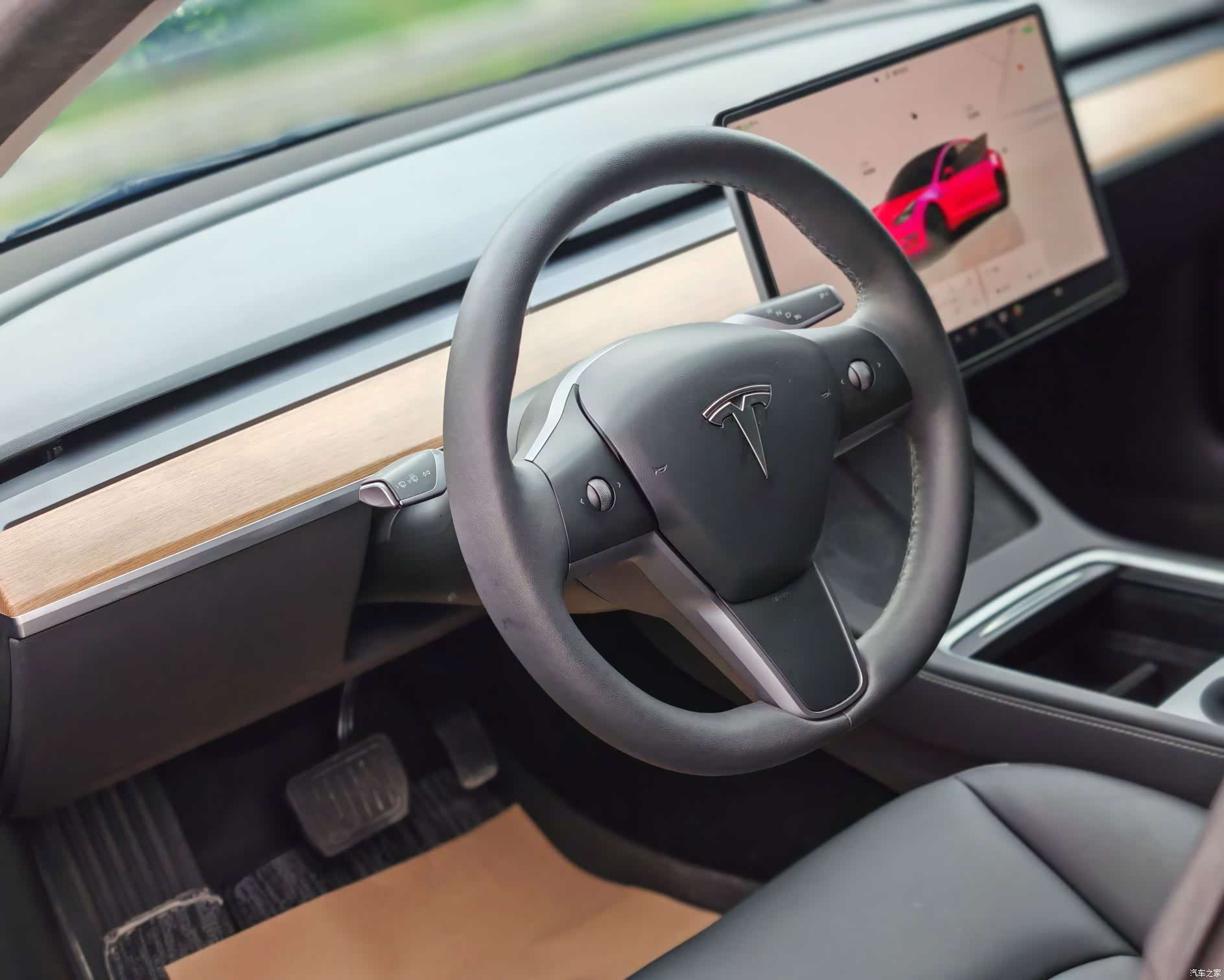 Tesla Model 3, 2023 16
