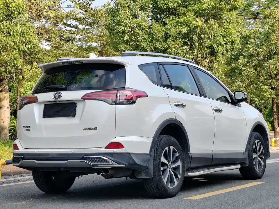 Toyota RAV4 Rongfang