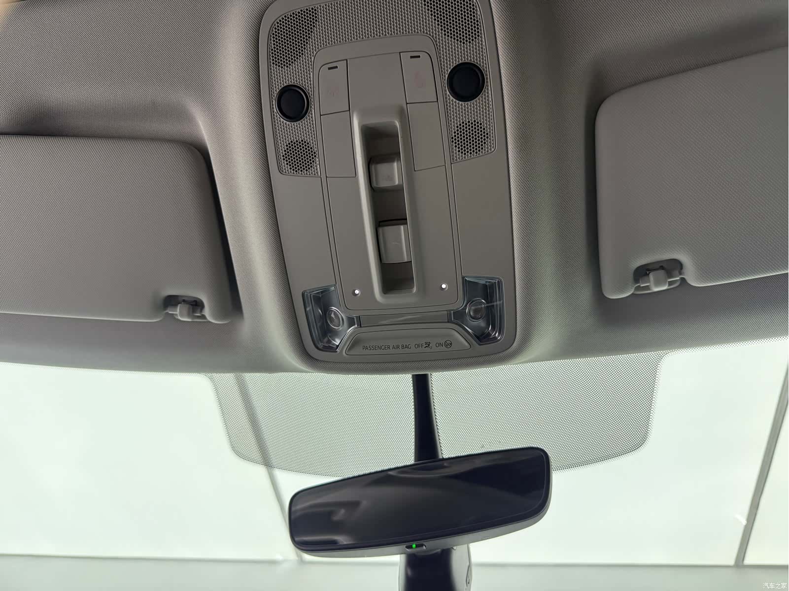 Audi Q3, 2023 16