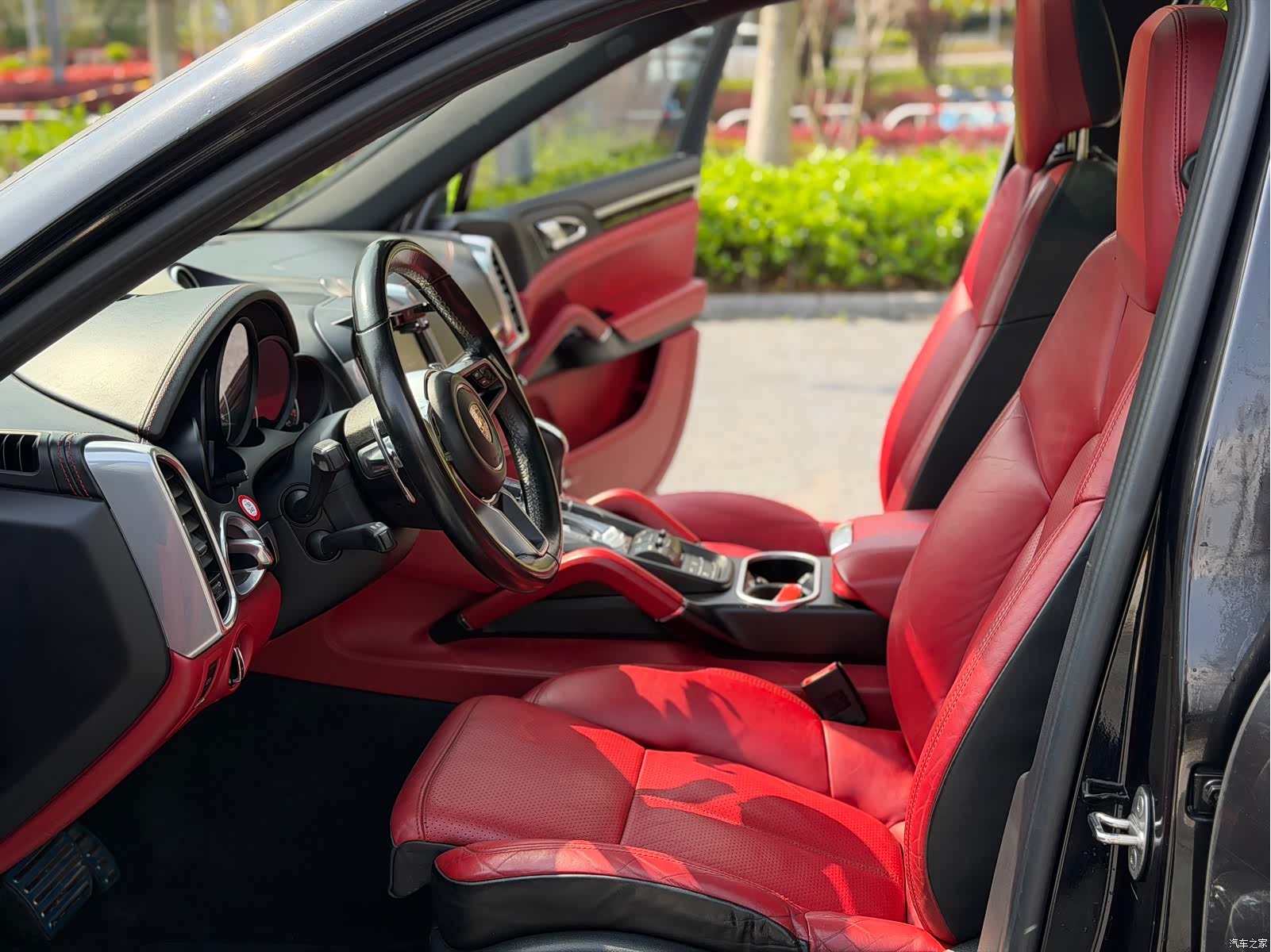 Porsche Cayenne, 2016 9
