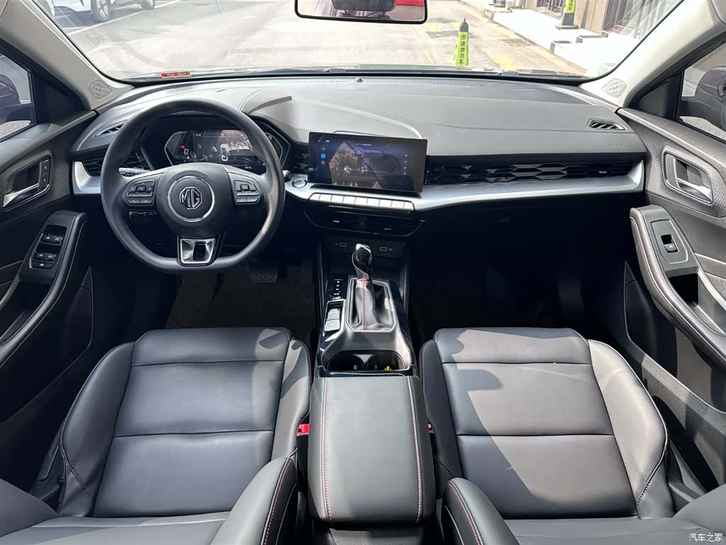 MG MG5, 2024 14