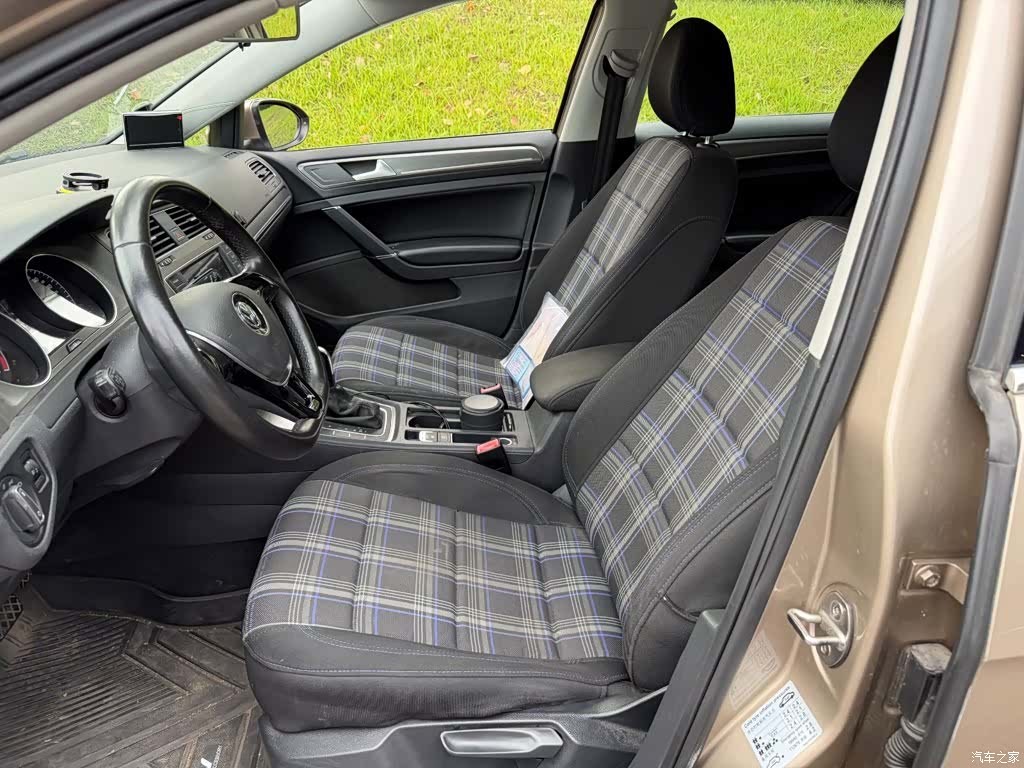 Volkswagen Golf, 2016 8