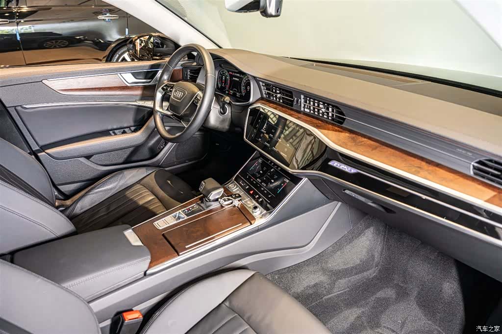 Audi A6, 2020 9