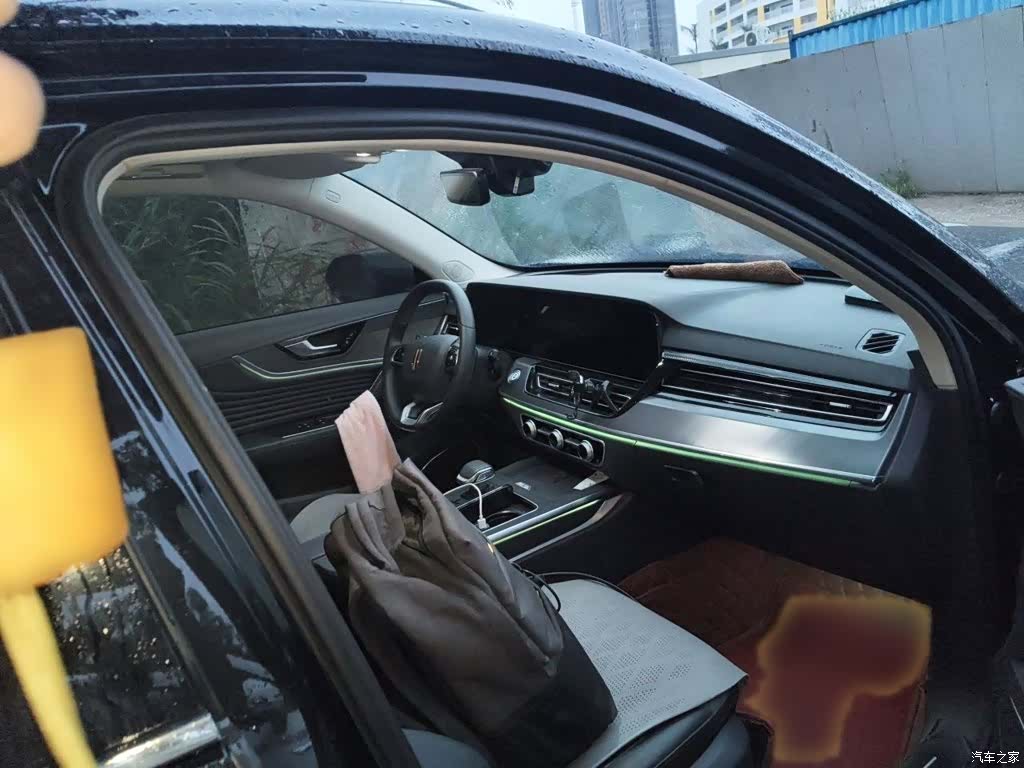 Hongqi HS5, 2024 20