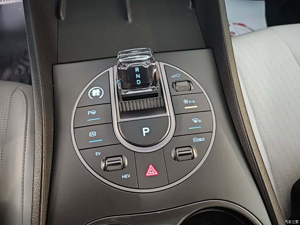 BYD Seal, 2025 11