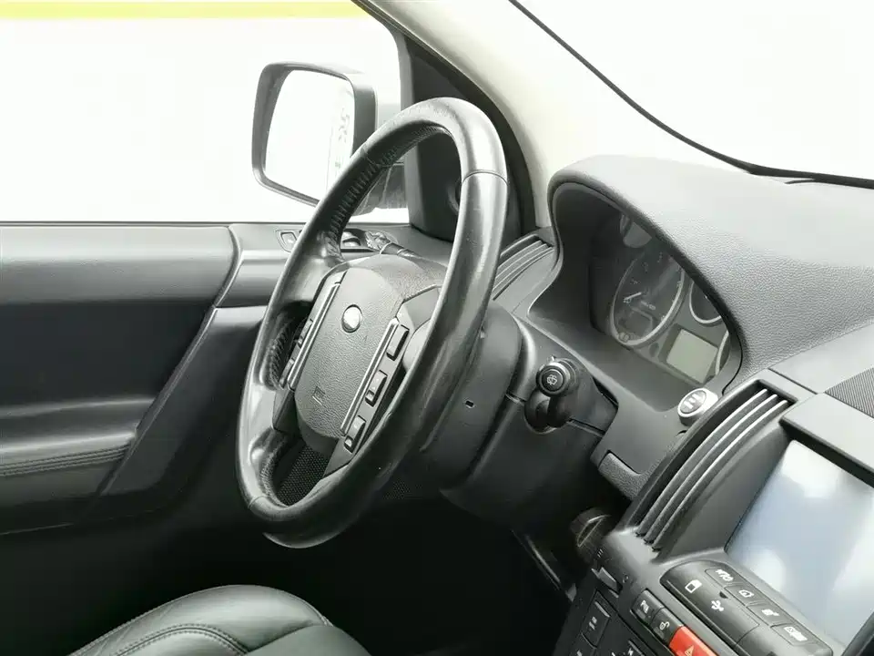 Land Rover Freelander 2