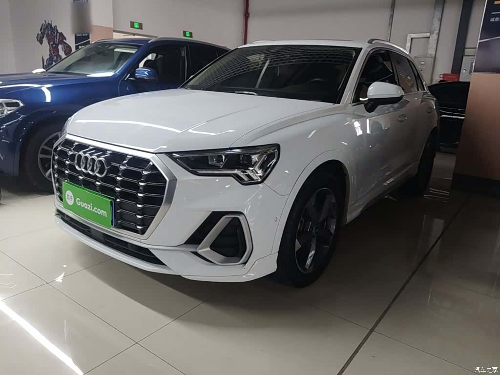 Audi Q3, 2021 1