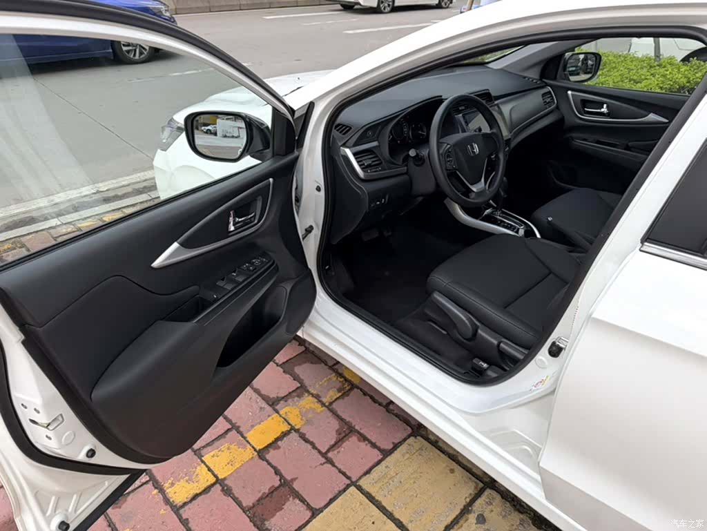 Honda Crider, 2018 13
