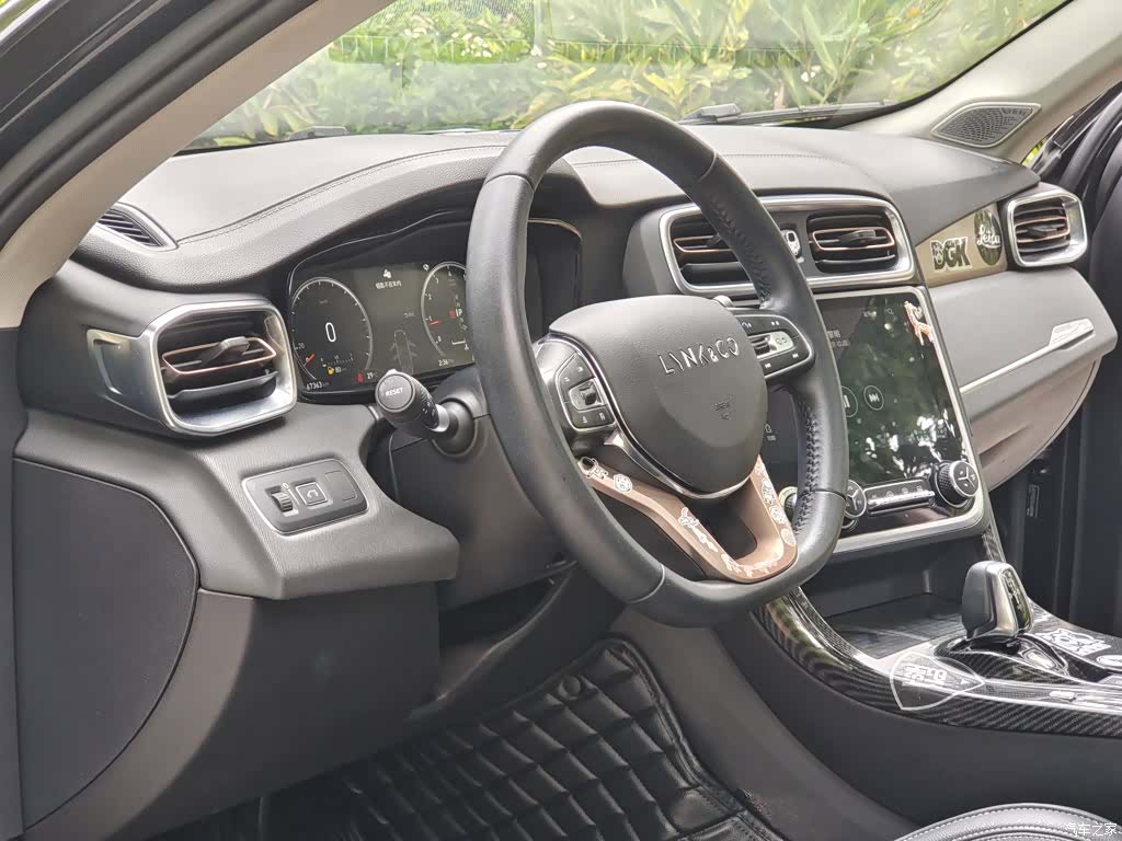 Lynk & Co 01, 2019 20