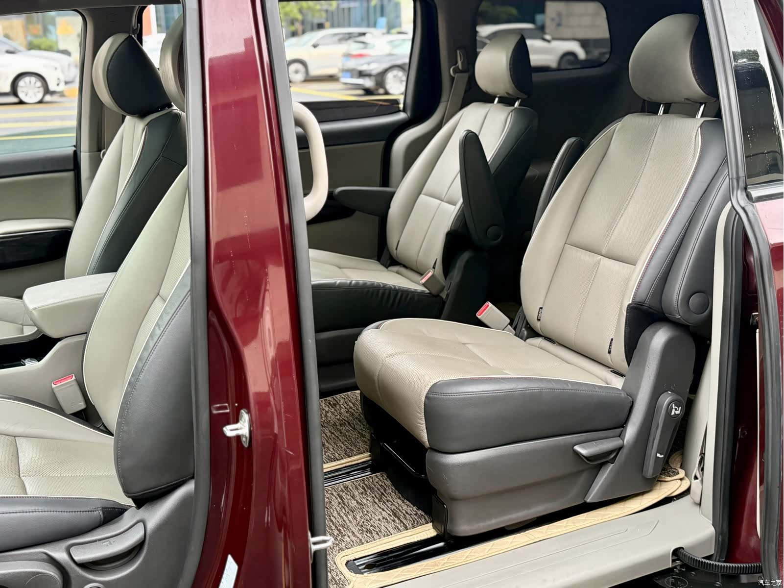 Kia Carnival, 2016 12