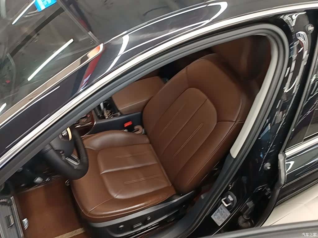Audi A6L, 2016 11
