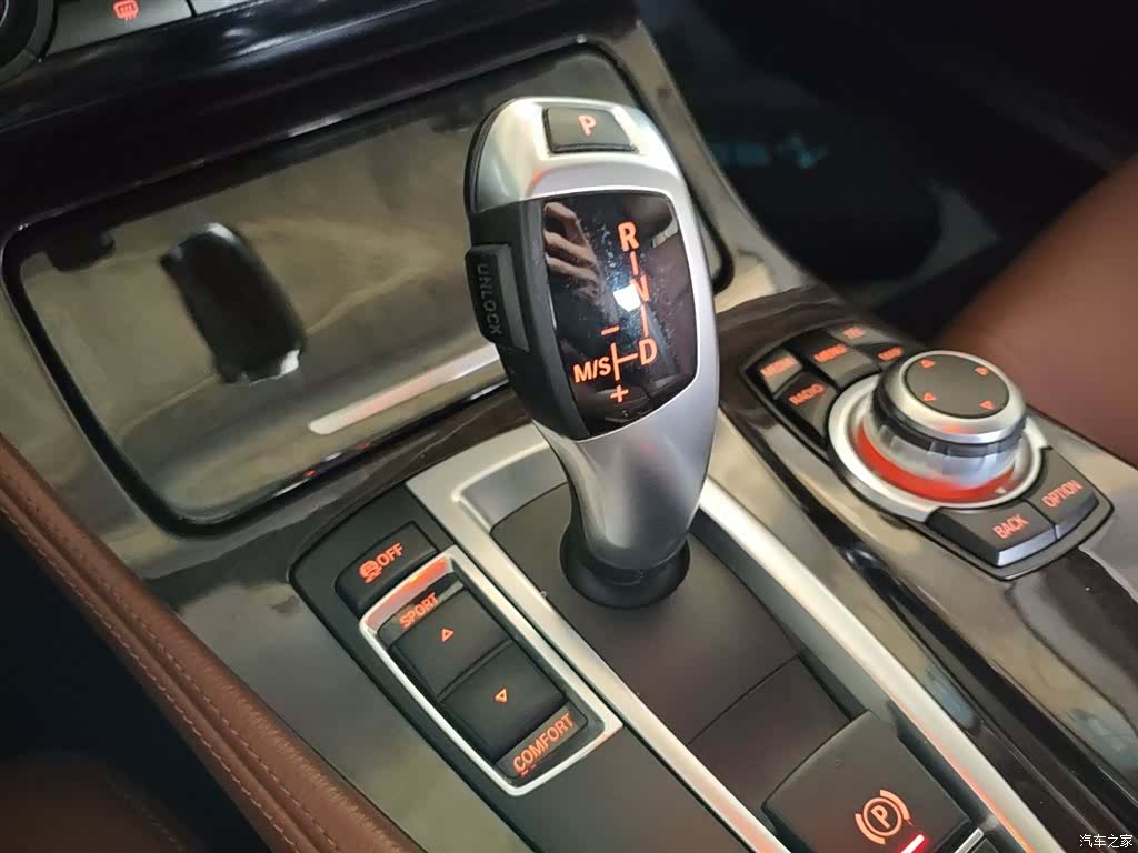 BMW 5 Series, 2016 14
