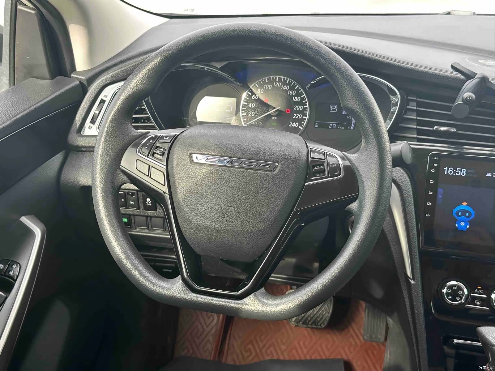 Nissan D60, 2019 7