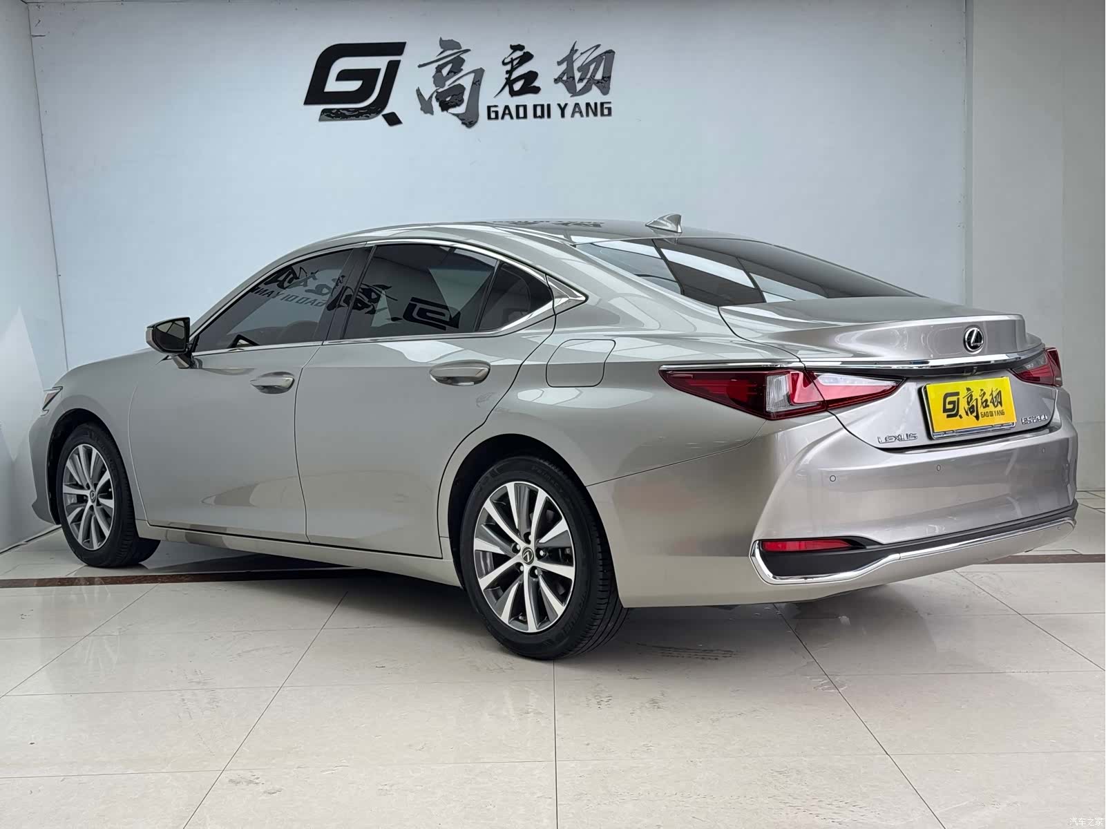 Lexus ES, 2020 23
