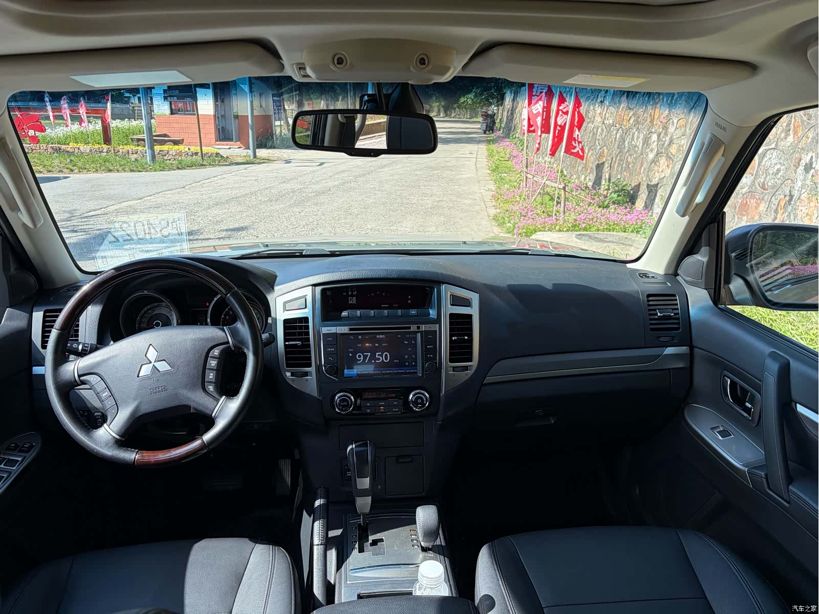 Mitsubishi Pajero, 2016 23
