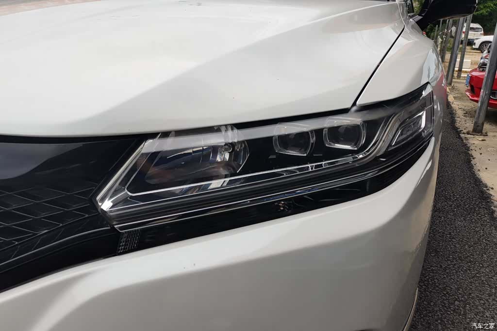 Honda Spirior, 2017 все фото