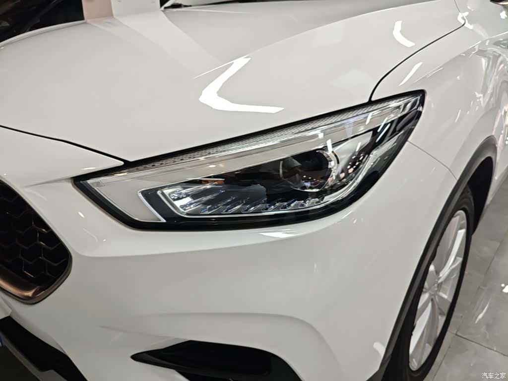MG ZS, 2020 24