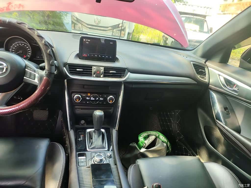 Mazda CX-4, 2016 13