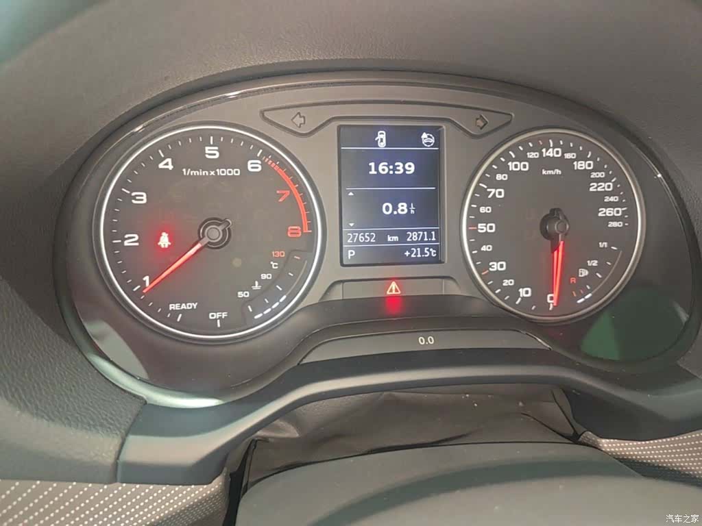 Audi Q2L, 2022 12