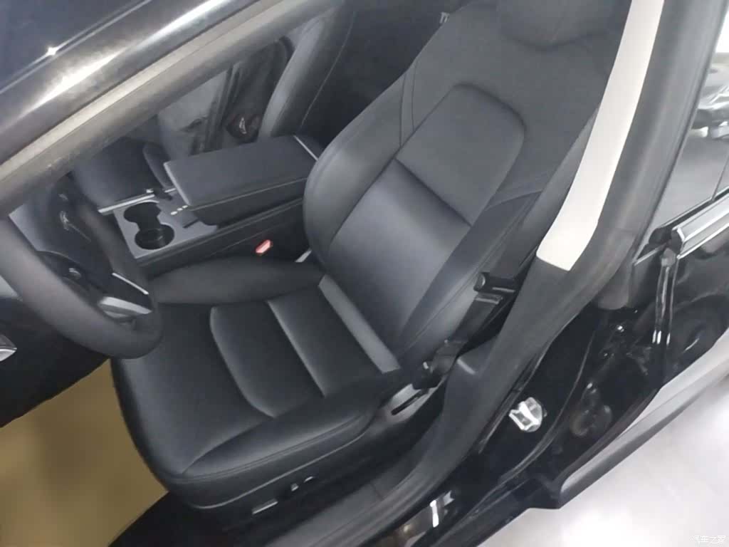 Tesla Model 3, 2021 15