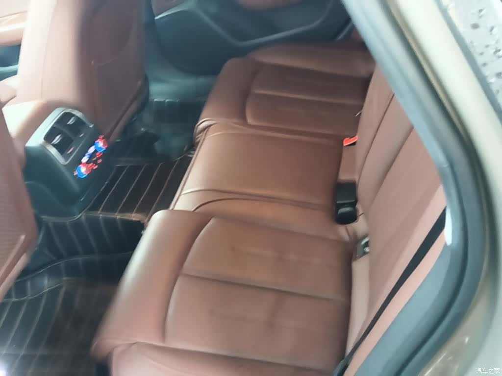 Audi A6L, 2015 17