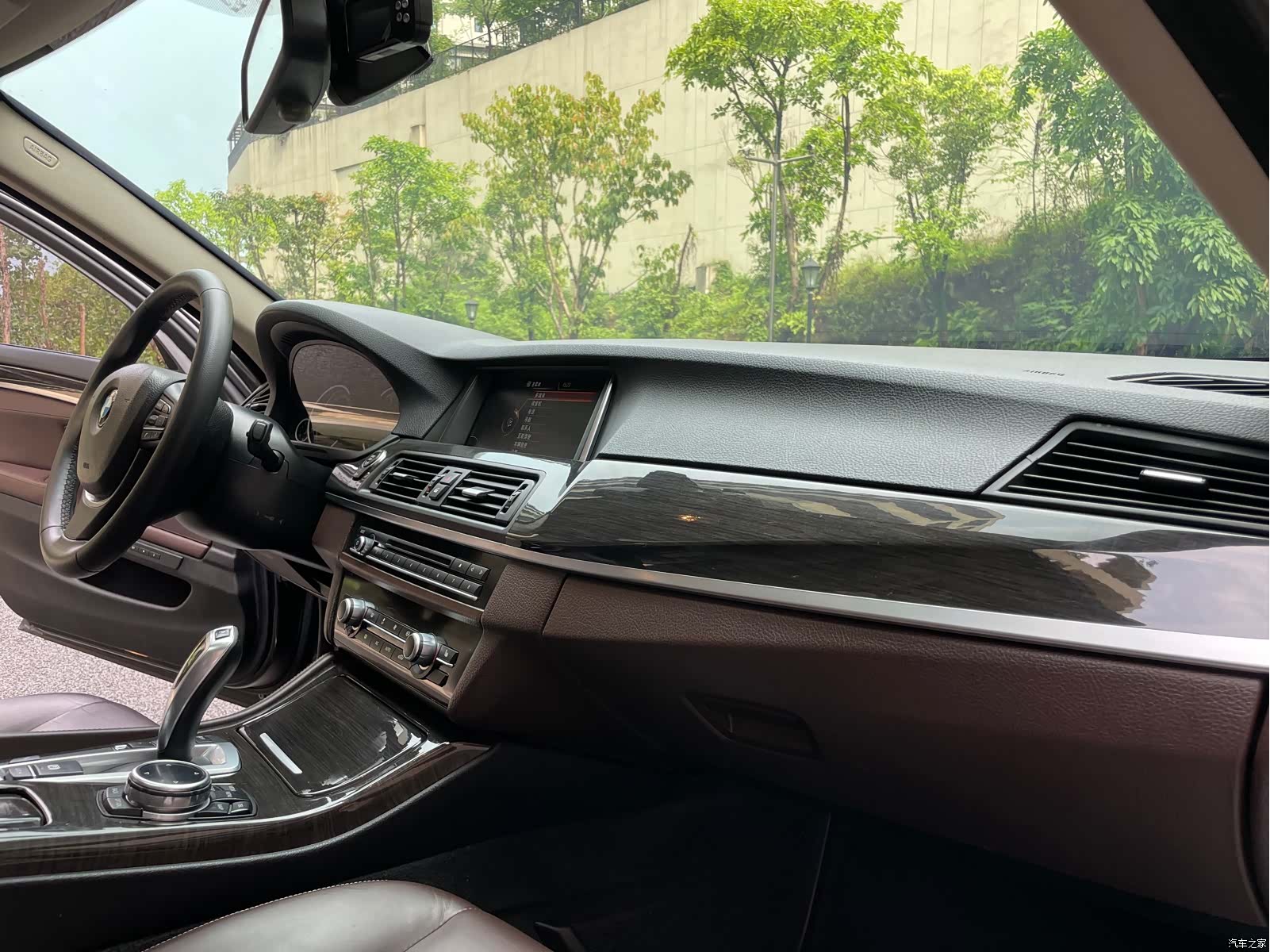 BMW 5 Series, 2015 15