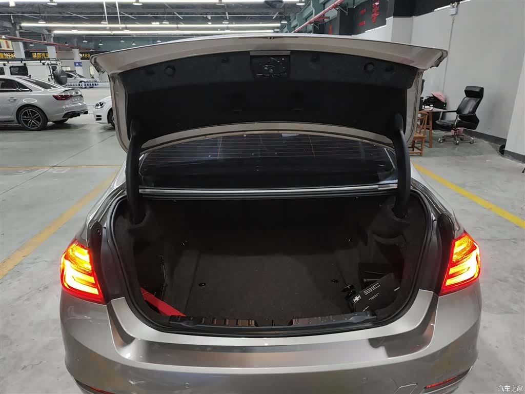 BMW 3 Series, 2015 9
