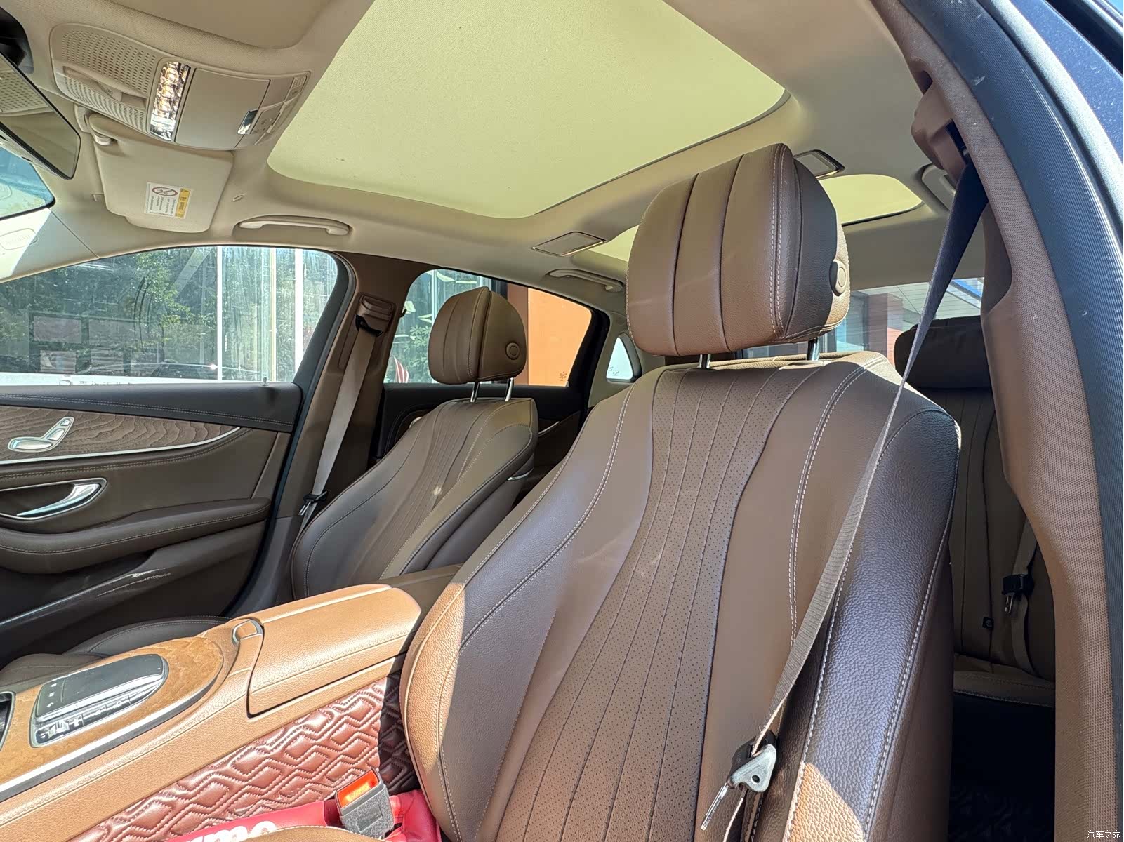 Mercedes-Benz E-Class, 2022 7