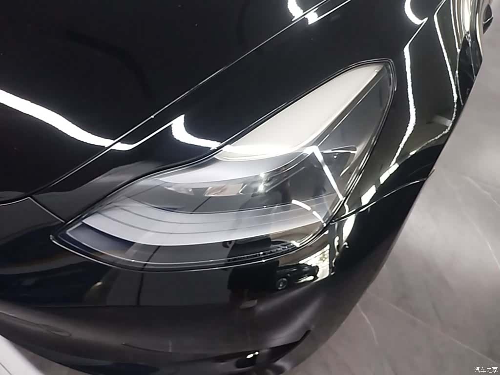 Tesla Model 3, 2021 24
