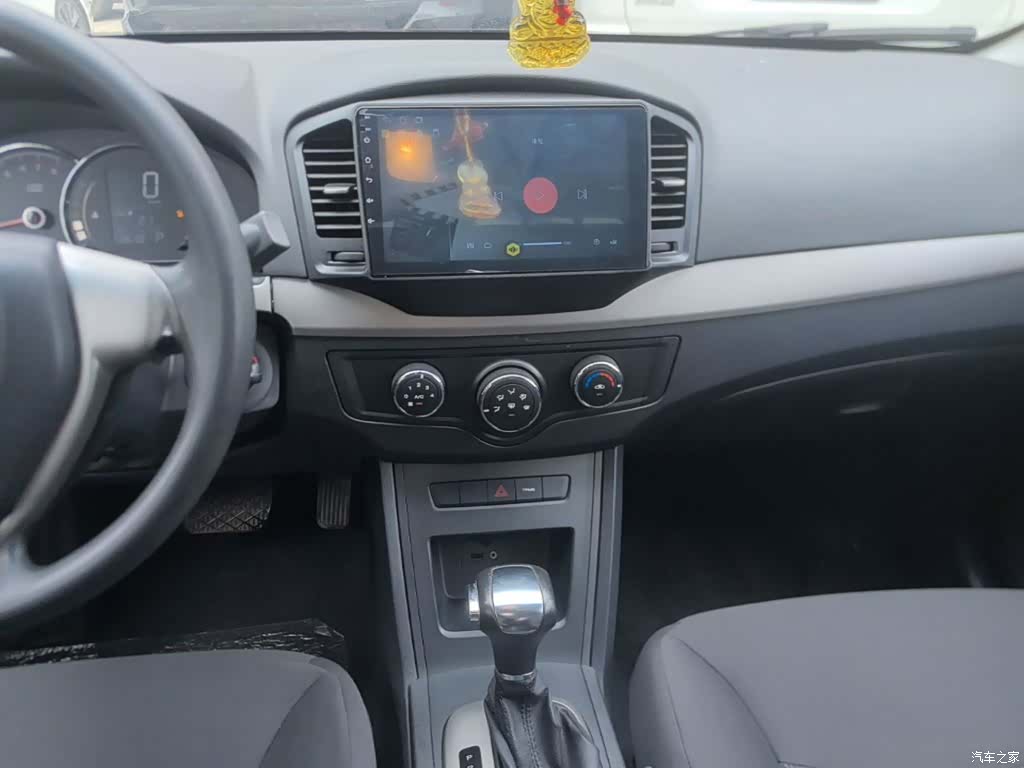 Roewe 350, 2016 13