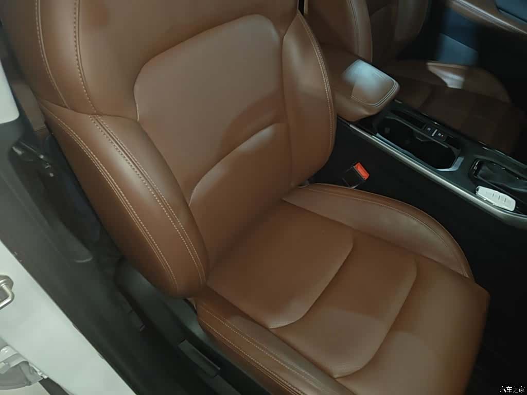 Geely X6, 2022 25