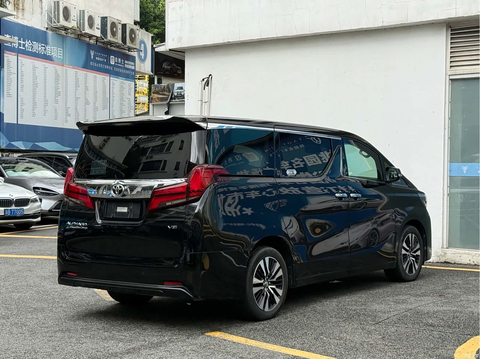 Toyota Alphard, 2019 8