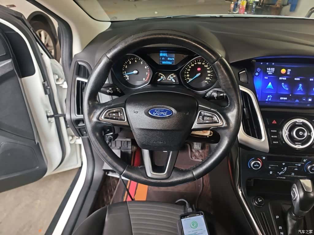 Ford Focus, 2016 11