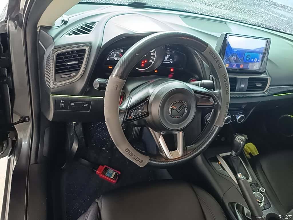 Mazda Mazda3, 2017 7