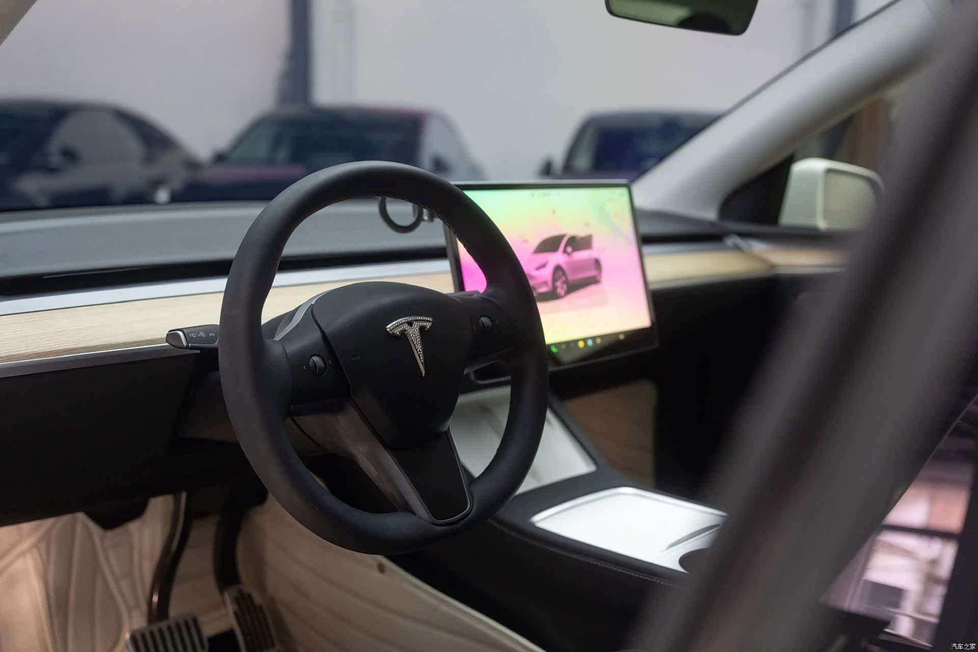Tesla Model Y, 2023 11