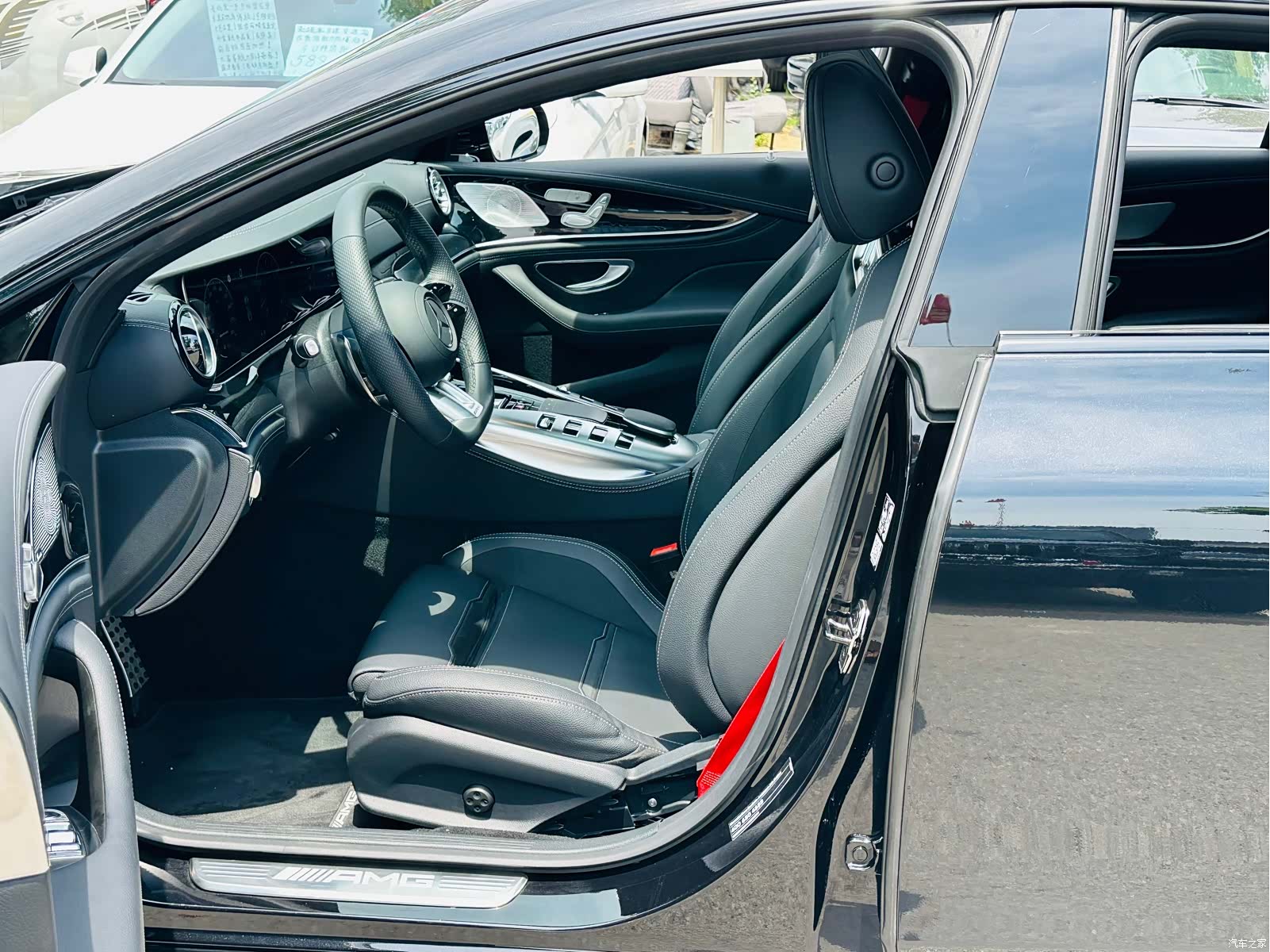MG AMG, 2025 11