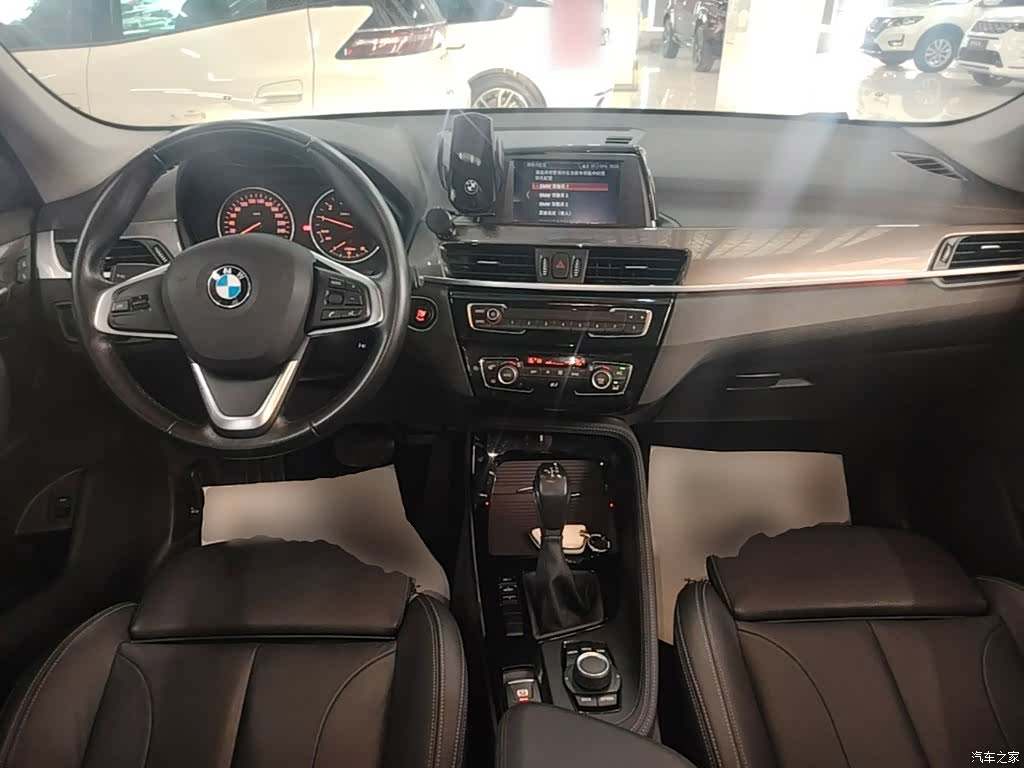 BMW X1, 2018 10