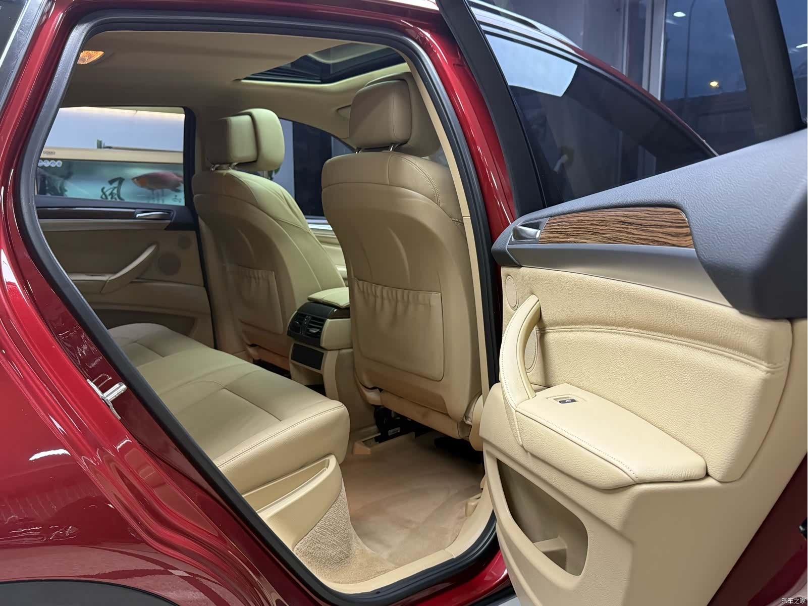 BMW X6, 2012 32