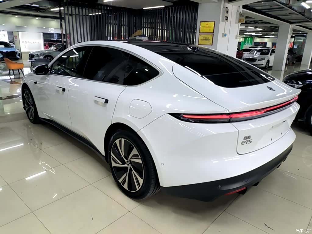 NIO ET5, 2024 все фото